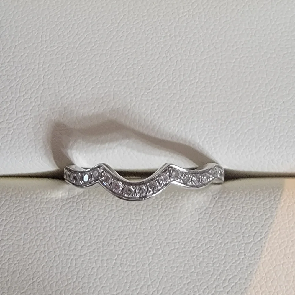 Adrianna Papell white gold wedding set - Picture 4 of 4